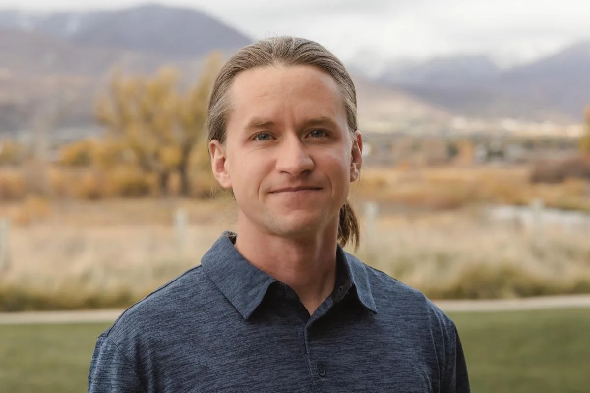 Cade Dopp, pictured on Mountain Family Therapy’s clinician page.