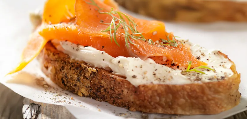 Smoked salmon on toast
